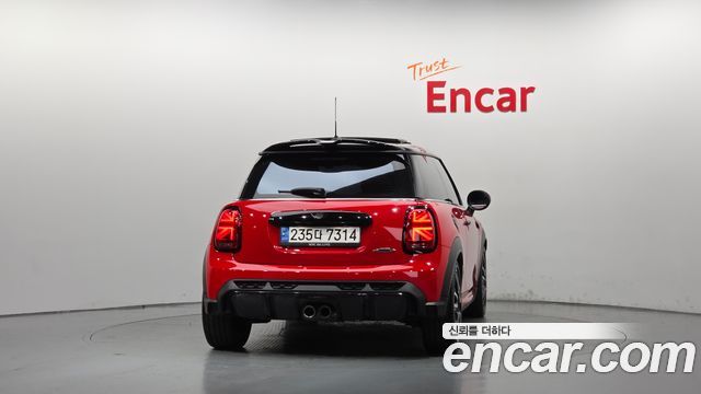 MINI Cooper S JCW 3rd Generation 2022 — фото 4