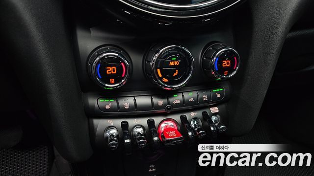 MINI Cooper S 5Door Classic Third Generation 2022 — фото 18
