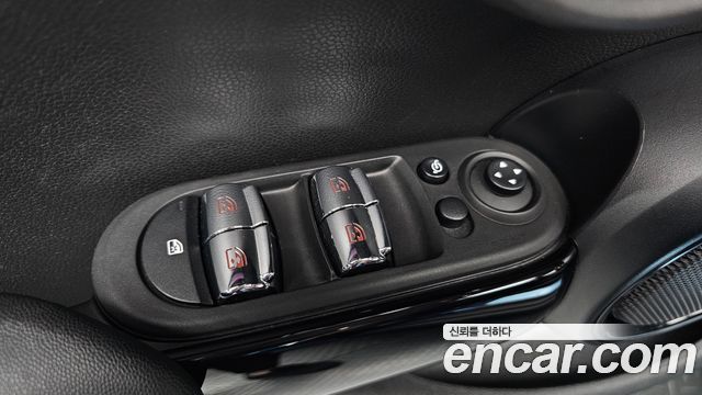 MINI Cooper S 5Door Classic Third Generation 2022 — фото 32