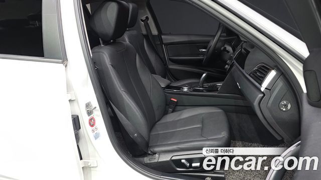 BMW 3 Series (F30) 320d 2016 — фото 15