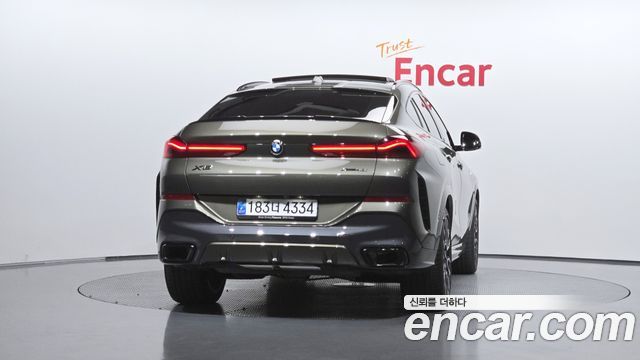 BMW X6 (G06) xDrive40i M Sport 2025 — фото 4