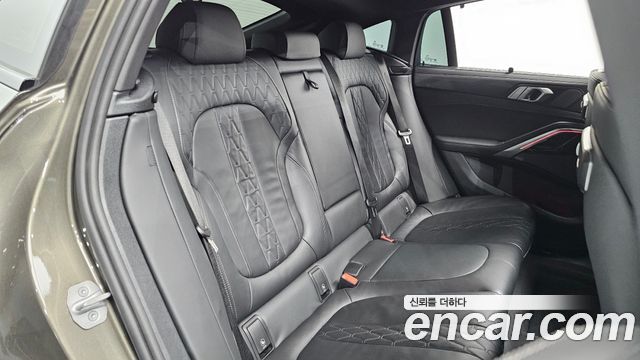 BMW X6 (G06) xDrive40i M Sport 2025 — фото 11