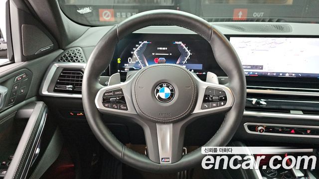 BMW X6 (G06) xDrive40i M Sport 2025 — фото 13