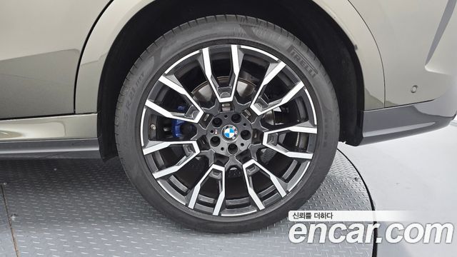 BMW X6 (G06) xDrive40i M Sport 2025 — фото 21