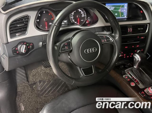 Audi A4 30 TDI Dynamic B8 2016 — фото 10