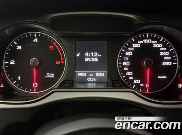 Audi A4 30 TDI Dynamic B8 2016 — фото 18