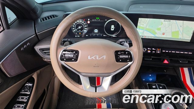 Kia K8 2.5 Gasoline 2WD Noblesse 2024 — фото 13