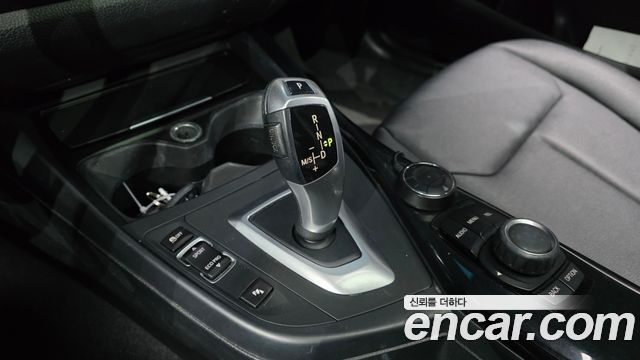 BMW 1 Series (F20) 118d Urban 5Dr 2013 — фото 9