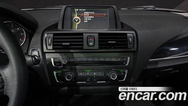 BMW 1 Series (F20) 118d Urban 5Dr 2013 — фото 14