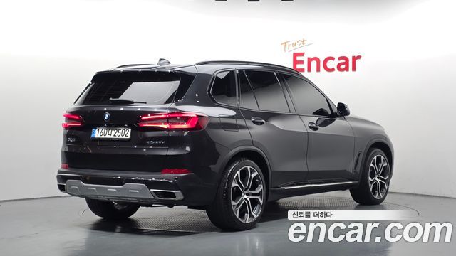 BMW X5 (G05) xDrive 30d xLine 2022 — фото 2