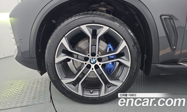 BMW X5 (G05) xDrive 30d xLine 2022 — фото 5