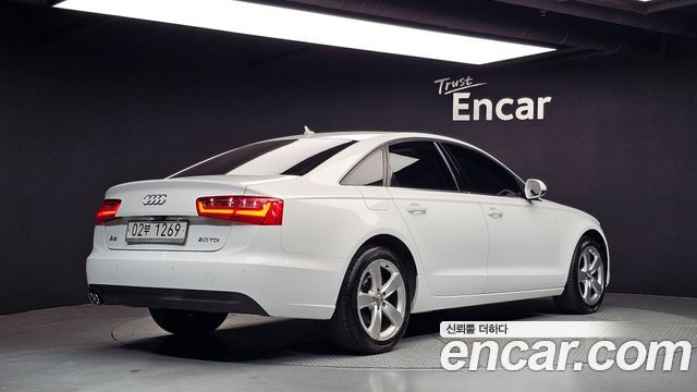 Audi A6 2.0 TDI Dynamic C7 2013 — фото 2