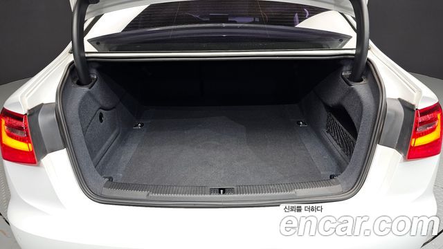 Audi A6 2.0 TDI Dynamic C7 2013 — фото 20