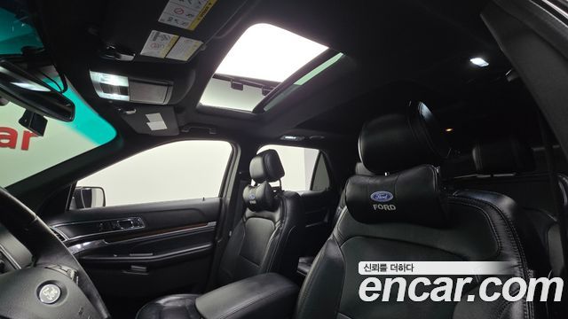 Ford Explorer 2.3 Limited 4WD 5th 2017 — фото 19