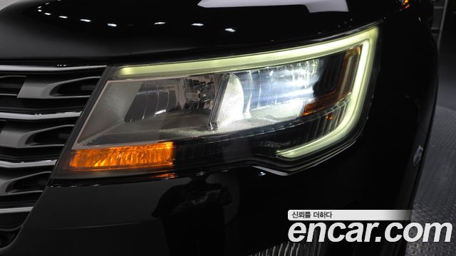 Ford Explorer 2.3 Limited 4WD 5th 2017 — фото 22