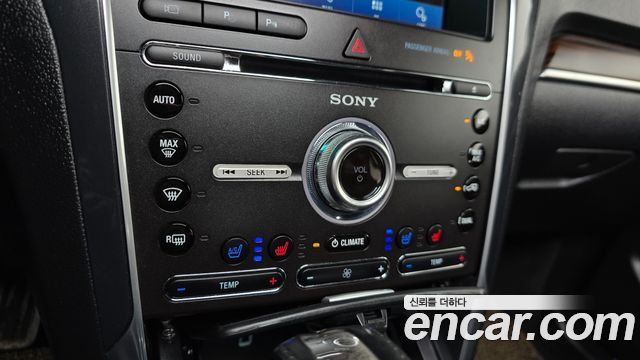 Ford Explorer 2.3 Limited 4WD 5th 2017 — фото 28