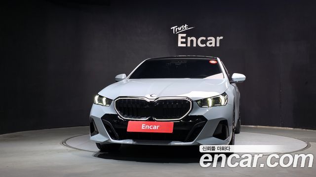 BMW 5 Series (G60) 530i xDrive M Sport 2026 — фото 3