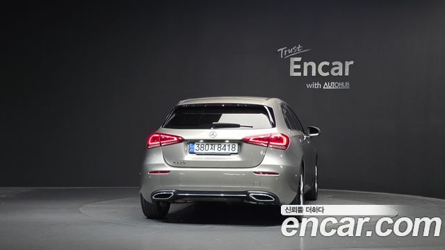 Mercedes-Benz A-Class (W177) A220 Hatchback 2019 — фото 4