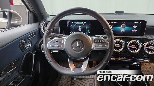 Mercedes-Benz A-Class (W177) A220 Hatchback 2019 — фото 15