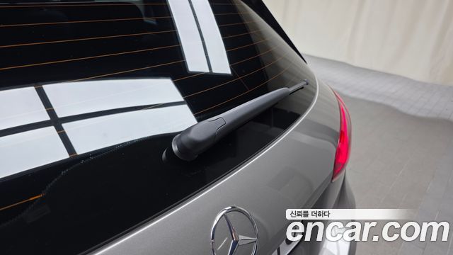 Mercedes-Benz A-Class (W177) A220 Hatchback 2019 — фото 29