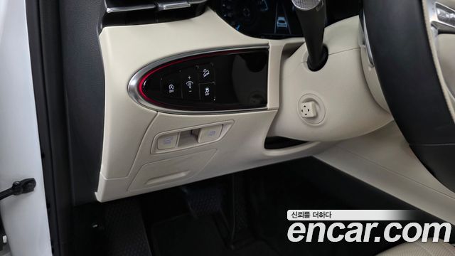 Genesis GV70 2.5T Gasoline 2WD 2023 — фото 18