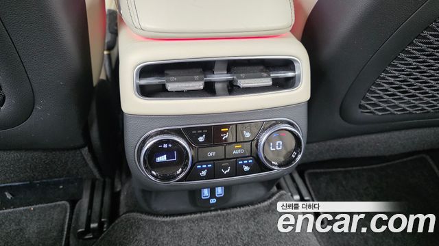 Genesis GV70 2.5T Gasoline 2WD 2023 — фото 19