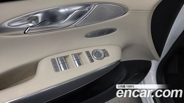 Genesis GV70 2.5T Gasoline 2WD 2023 — фото 29