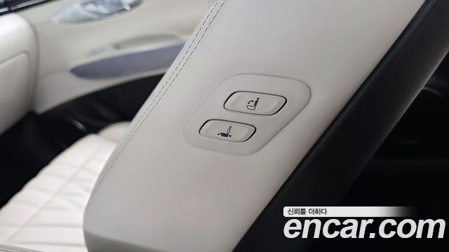Genesis GV70 2.5T Gasoline 2WD 2023 — фото 33