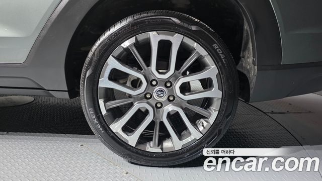 KG Mobility (SsangYong) Torres Gasoline 1.5 2WD T7 2023 — фото 21