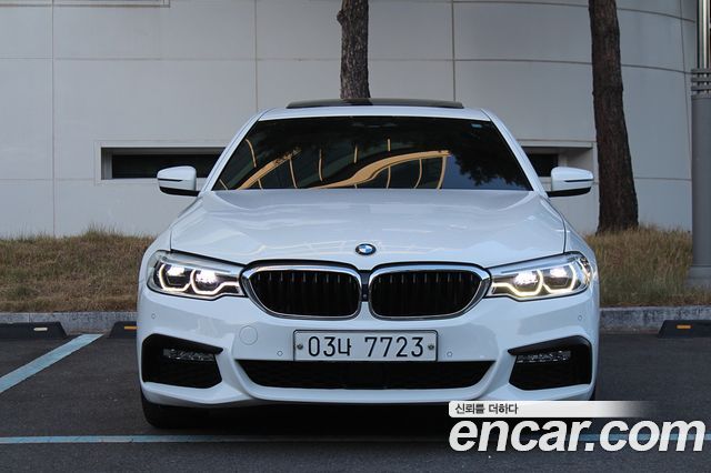 BMW 5 Series (G30) 520d xDrive M Sport Package Plus 2017 — фото 2