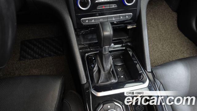 Renault Korea SM6 2.0 GDe LE 2016 — фото 9