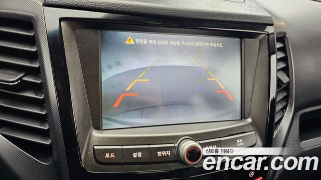 KG Mobility (SsangYong) Tivoli LX 2WD 2017 — фото 19