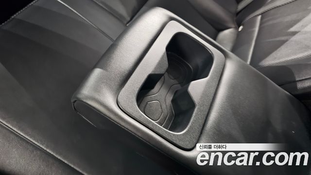 KG Mobility (SsangYong) Tivoli LX 2WD 2017 — фото 33