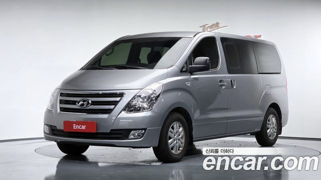 Hyundai Grand Starex 5-Seater VAN Modern 2017 — фото 1