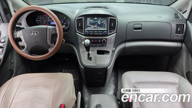 Hyundai Grand Starex 5-Seater VAN Modern 2017 — фото 7