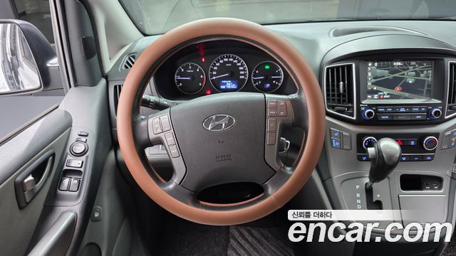 Hyundai Grand Starex 5-Seater VAN Modern 2017 — фото 13