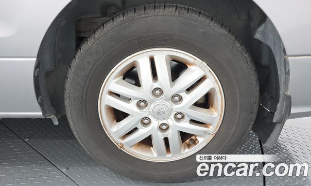 Hyundai Grand Starex 5-Seater VAN Modern 2017 — фото 21