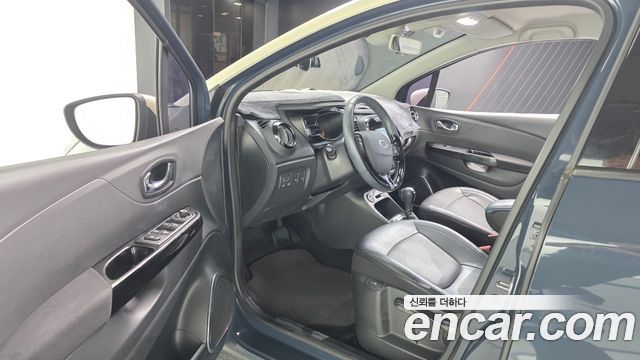 Renault Korea QM3 RE 2016 — фото 10
