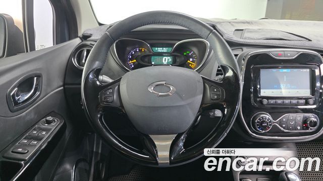 Renault Korea QM3 RE 2016 — фото 13