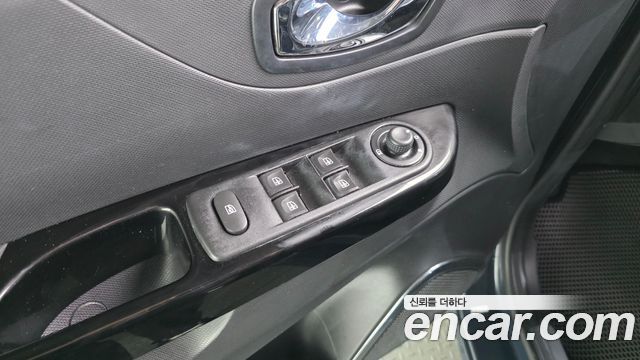 Renault Korea QM3 RE 2016 — фото 17
