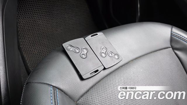 Renault Korea QM3 RE 2016 — фото 18