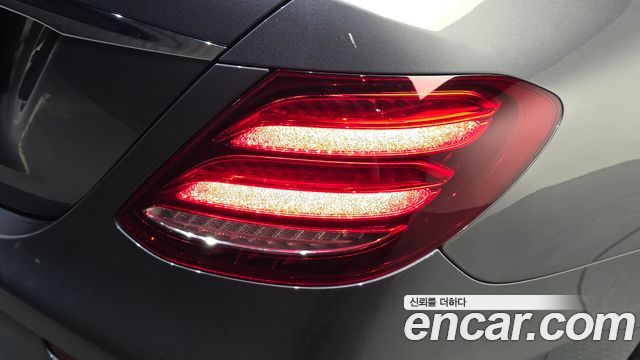 Mercedes-Benz E-Class (W213) E250 Avantgarde 2020 — фото 23