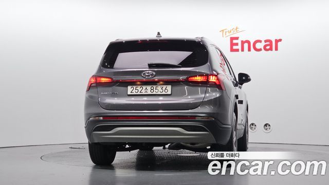 Hyundai Santa Fe Diesel 2.2 2WD Exclusive 2022 — фото 4