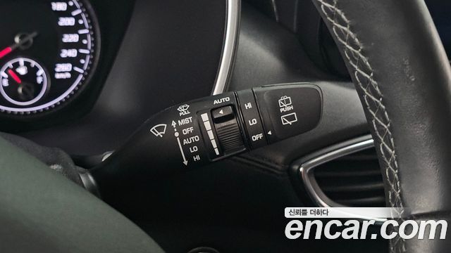 Hyundai Santa Fe Diesel 2.2 2WD Exclusive 2022 — фото 30