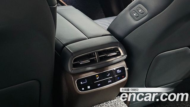 Genesis G80 (RG3) Gasoline 2.5 Turbo AWD 2024 — фото 36