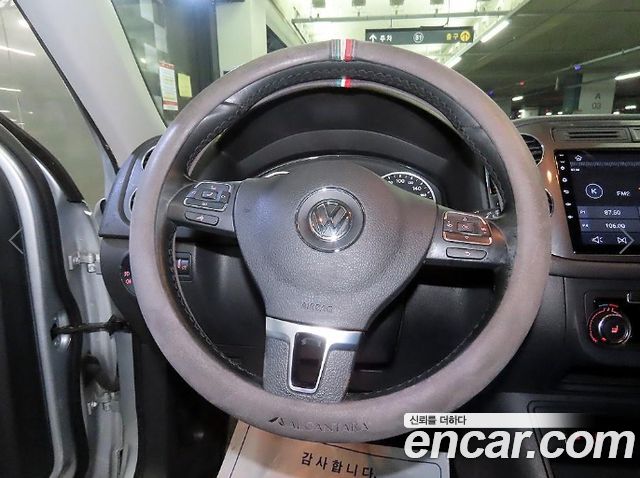 Volkswagen Tiguan 2.0 TDI Comfort 5N 2015 — фото 8