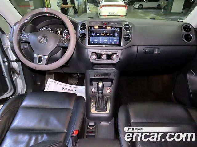 Volkswagen Tiguan 2.0 TDI Comfort 5N 2015 — фото 10