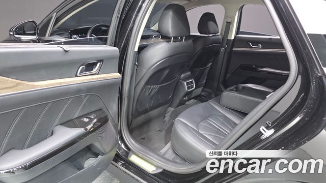 Kia K5 (III) 2.0 Signature 2023 — фото 15