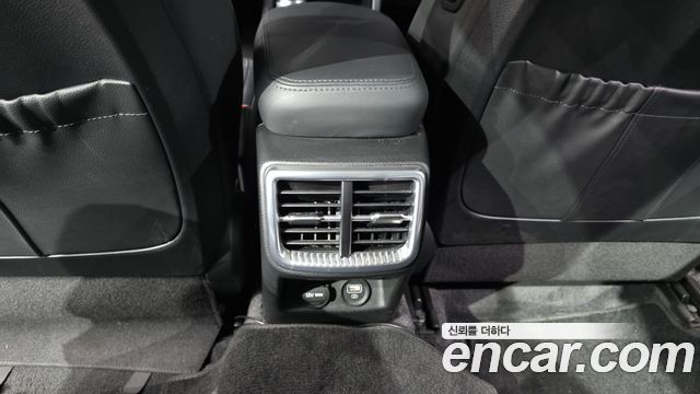 Kia K5 (III) 2.0 Signature 2023 — фото 36