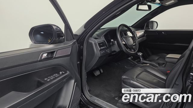 KG Mobility (SsangYong) Rexton Sports Diesel 2.2 4WD Prestige 2022 — фото 10